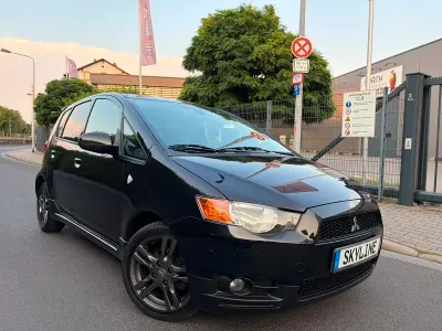 Gebraucht Mitsubishi Colt 75 PS (55 kW) 2010 Schwarz Kleinwagen