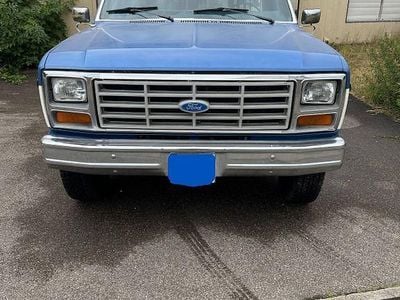 Usata Ford V8 245 CV (180 kW) 1985 Pick-up