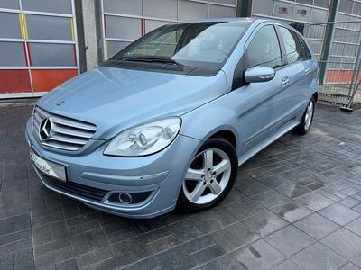 Gebraucht Mercedes 170 116 PS (85 kW) 2005 Blau Limousine