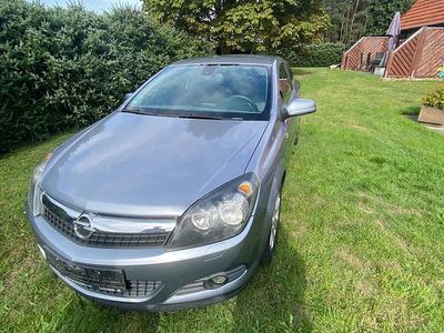 Opel Astra GTC