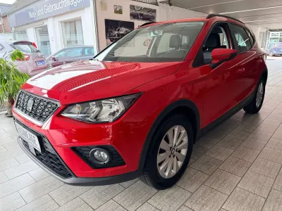 Gebraucht Seat Arona Style 90 PS (66 kW) 2020 Pure  red SUV