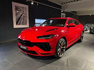 Neu Lamborghini Urus 666 PS (489 kW) 2026 Rot SUV