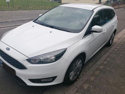 Gebraucht Ford Focus Trend 120 PS (88 kW) 2017 Weiß Kombi