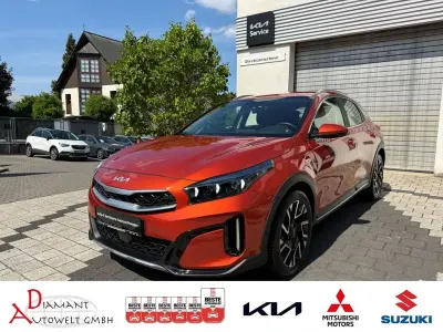 Gebraucht Kia XCeed Vision 160 PS (117 kW) 2023 (rng) orange fusion met. SUV