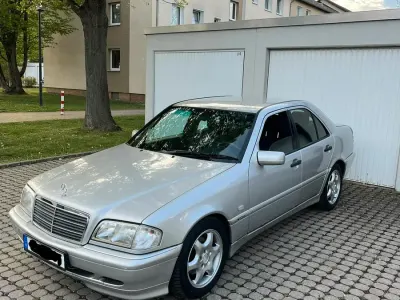 Gebraucht Mercedes C240 170 PS (125 kW) 1999 Limousine