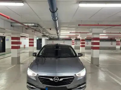 Gebraucht Opel Insignia Sport 136 PS (100 kW) 2018 Grau Limousine