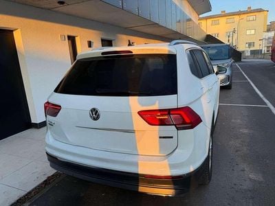 Weiß Gebraucht 2021 VW Tiguan Allspace Comfortline SUV | 25.000 € (Guter Preis)