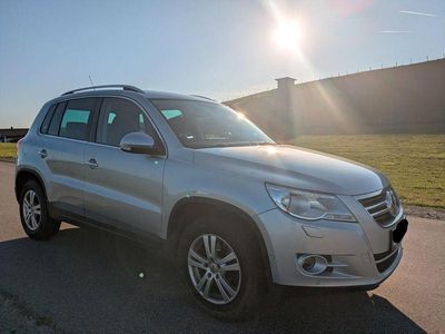 Gebraucht VW Tiguan Team 170 PS (125 kW) 2010 Silber SUV