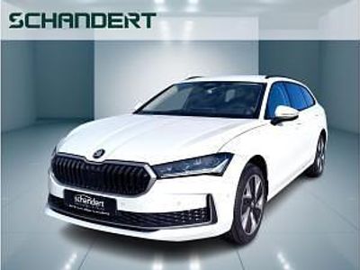 Neu Skoda Superb Selection 150 PS (110 kW) 2026 Weiß Kombi