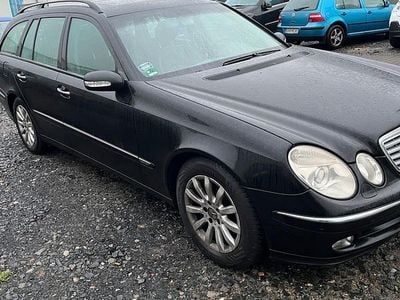 Schwarz Gebraucht 2004 Mercedes E320 Kombi | 3.250 € (Guter Preis)