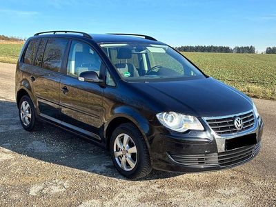 Schwarz Gebraucht 2008 VW Touran United Van / Kleinbus | 3.100 € (Fairer Preis)