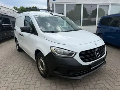 Gebraucht Mercedes Citan 110 95 PS (69 kW) 2022 Arktikweiss Van / Kleinbus