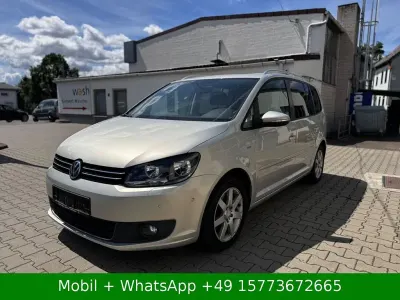 Gebraucht VW Touran Cup 140 PS (102 kW) 2014 Gold Van / Kleinbus