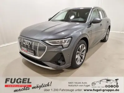 Gebraucht Audi e-tron S-Line 300 kW (408 PS) 2022 Daytonagrau perleffekt SUV