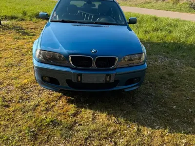 Gebraucht BMW 330 M Sport 231 PS (169 kW) 2003 Blau Kombi