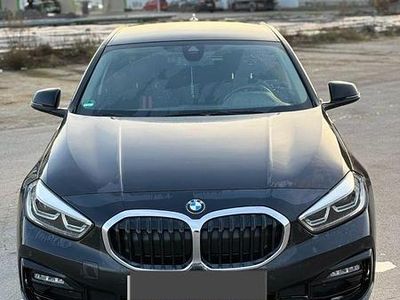 Gebraucht BMW 116 Sport Line 116 PS (85 kW) 2019 Schwarz Kleinwagen