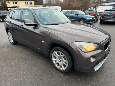 Braun Gebraucht 2012 BMW X1 SUV | 4.990 €
