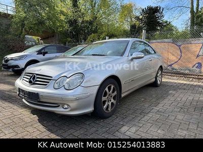 Usata Mercedes CLK320 Avantgarde 218 CV (160 kW) 2003 Argento Coupé