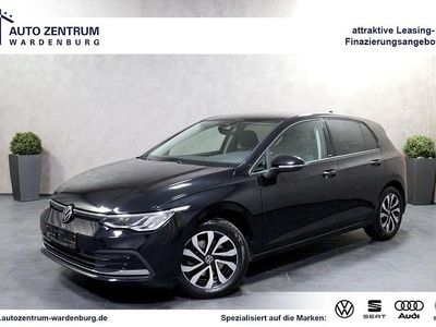 Gebraucht VW Golf VIII Active 116 PS (85 kW) 2022 Schwarz Limousine