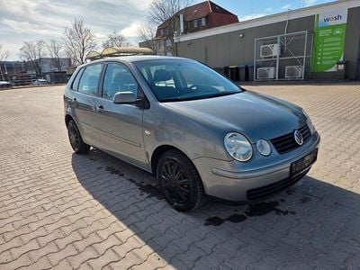 Gebraucht VW Polo Comfortline 75 PS (55 kW) 2004 Grau Kleinwagen