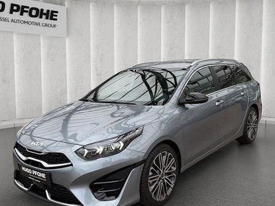 Lunarsilber metallic Neu 2026 Kia Ceed Sportswagon GT-Line Kombi | 35.396 €