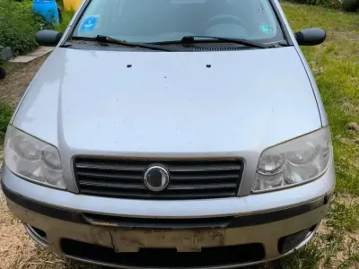 Gebraucht Fiat Punto 60 PS (44 kW) 2004 Grau Kleinwagen
