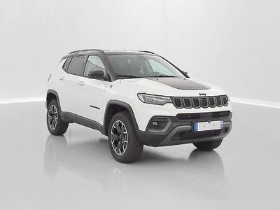 Gebraucht Jeep Compass 179 PS (131 kW) 2024 Alpine white SUV