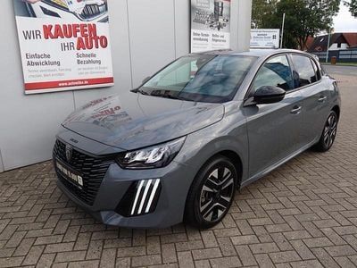 Grau metallic Gebraucht 2024 Peugeot 208 Allure Kleinwagen | 18.890 € (Fairer Preis)