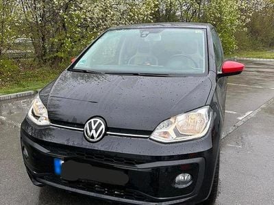 Usata VW up! Beats 75 CV (55 kW) 2017 Nero Utilitaria