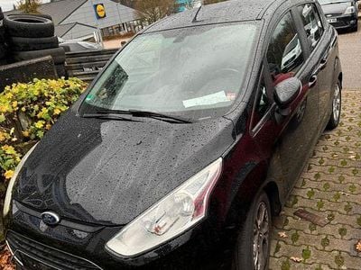 Schwarz Gebraucht 2013 Ford B-MAX SYNC Edition Van / Kleinbus | 2.190 € (Guter Preis)