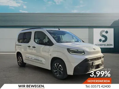 Neu Toyota Proace Verso City 100 kW (136 PS) 2026 Icy white Kombi
