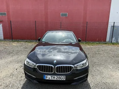 Gebraucht BMW 520 Sport Line 190 PS (139 kW) 2018 Schwarz Limousine