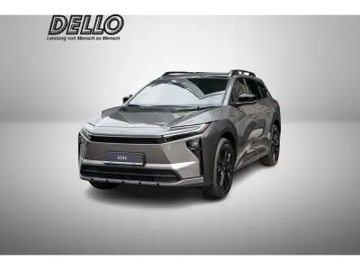 Neu Toyota bZ4X Lounge 280 kW (381 PS) 2026 Braun SUV