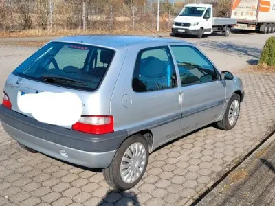 Gebraucht Citroën Saxo 60 PS (44 kW) 2002 Silber Kleinwagen