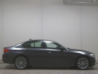 Gebraucht BMW 530 Sport Line 265 PS (194 kW) 2020 Schwarz Limousine