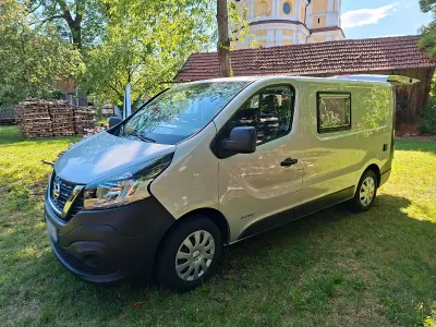Gebraucht Nissan NV300 121 PS (88 kW) 2018 Silber Van