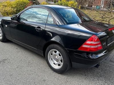 Gebraucht Mercedes SLK200 136 PS (100 kW) 2000 Schwarz Cabrio