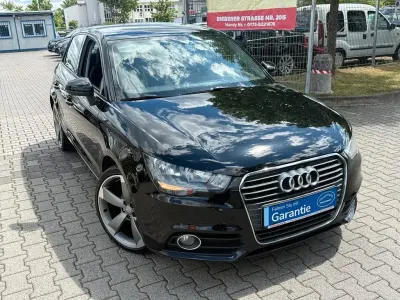 Gebraucht Audi A1 Sportback Ambition 86 PS (63 kW) 2013 Brillantschwarz Kleinwagen