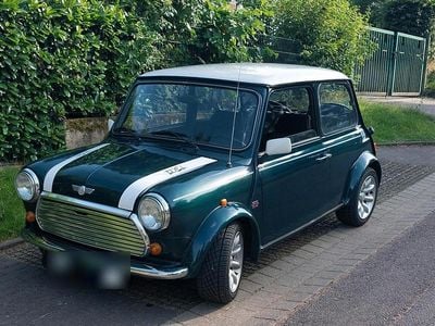 Usata Mini Cooper 61 CV (44 kW) 1991 Verde Utilitaria