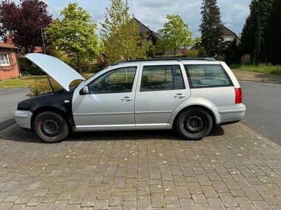 gebraucht VW Golf IV 1,9 tdi 115 ps