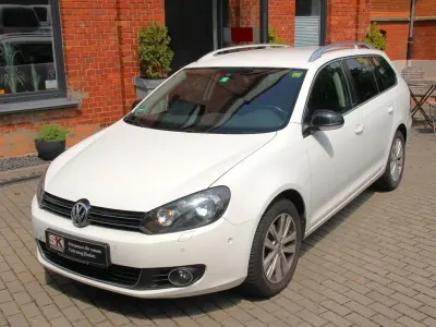 Gebraucht VW Golf VI Style 105 PS (77 kW) 2012 Weiß Kombi