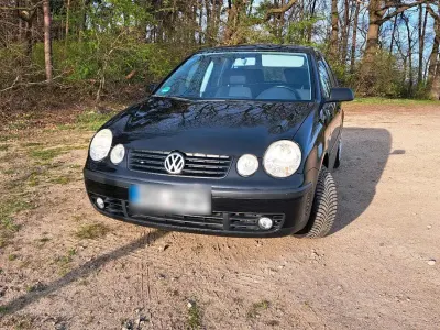 Usata VW Polo Comfortline 47 CV (34 kW) 2003 Nero Utilitaria