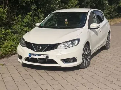 Gebraucht Nissan Pulsar N-Connecta 116 PS (85 kW) 2017 Weiß Kleinwagen
