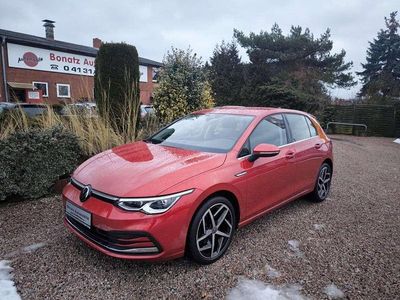 Gebraucht VW Golf VIII Highline 131 PS (96 kW) 2021 Kings red metallic Limousine