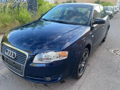 Gebraucht Audi A4 140 PS (102 kW) 2005 Blau Limousine