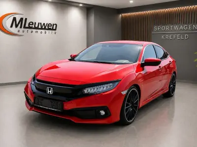 Gebraucht Honda Civic Executive 182 PS (133 kW) 2020 Rally red Limousine