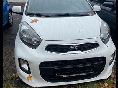 Weiß Gebraucht 2016 Kia Picanto Kleinwagen | 4.200 €