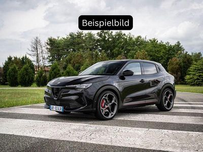 Gebraucht Alfa Romeo Junior Edizione Speciale 136 PS (100 kW) 2025 Schwarz (nero tortona) SUV