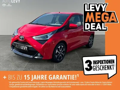 Gebraucht Toyota Aygo Basis 72 PS (52 kW) 2019 Rot Kleinwagen