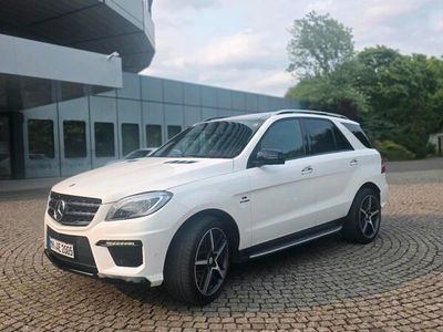 Mercedes ML63 AMG